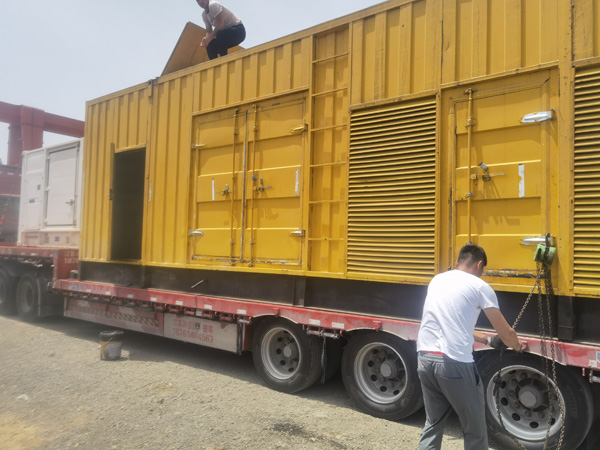 宣城发电机出租100KW发电机需要什么规格的电缆线？