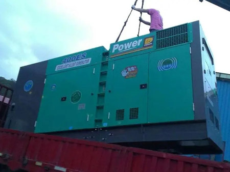 宣城柴油发电机组转速不稳定时，如何对发动机进行维护？