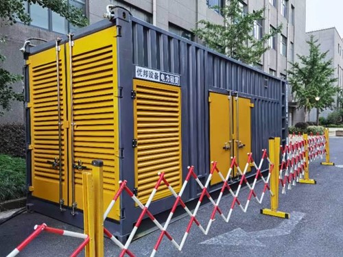 宣城如何使用转速表检查发动机的转速？